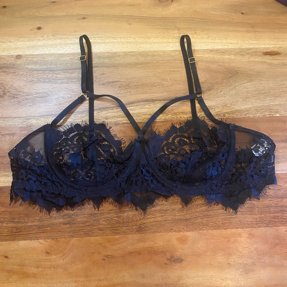 Eyelash Lace Cup Underwire Sexy Bra Size Large Adjustable Straps